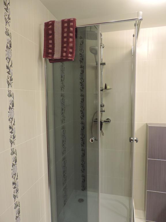 Apartament Violet クロスノ エクステリア 写真